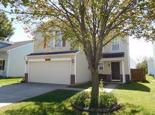 97 Winterwood Dr, Greenwood, IN