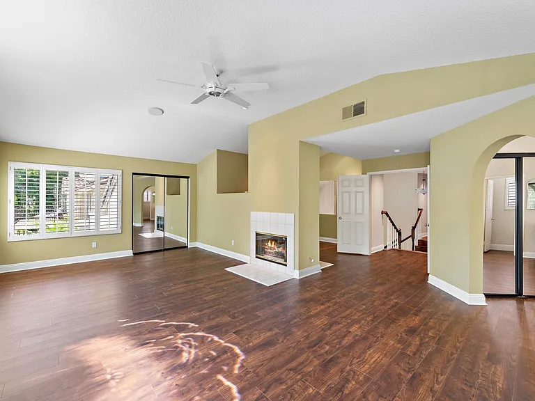 26841 Devonshire Rd — Photo 15