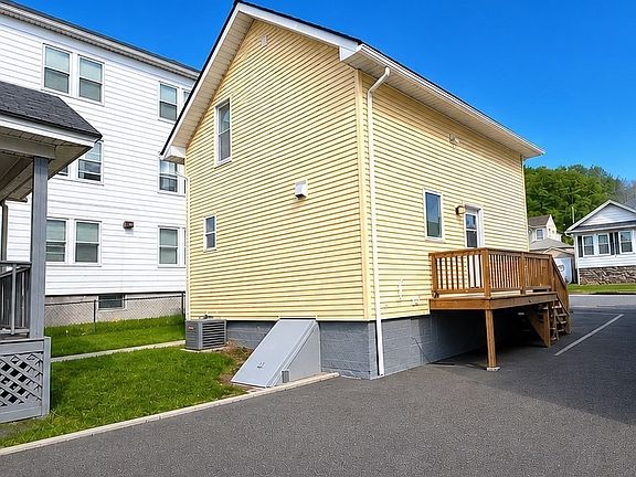 4th image of 16 Caprera Rd #16