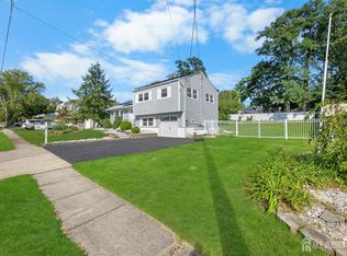 154 Kane Ave, Spotswood, NJ 08884