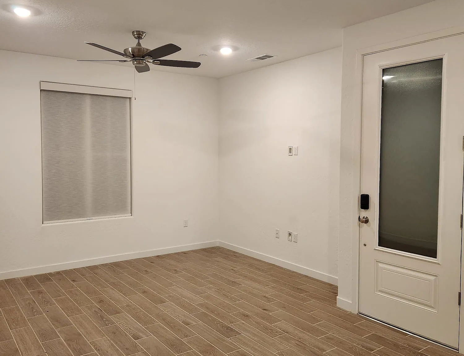 1 bed, 800 sqft, $1,600 — Photo 3