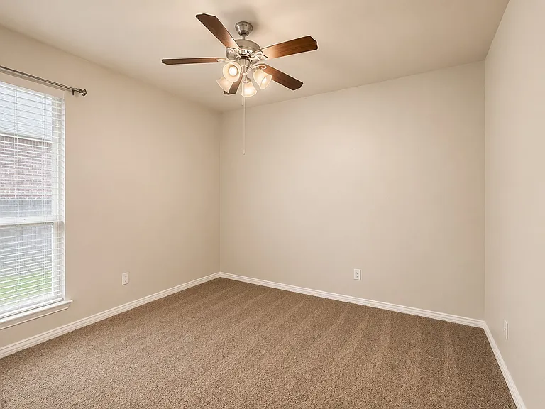 11813 Sundog Way — Photo 16