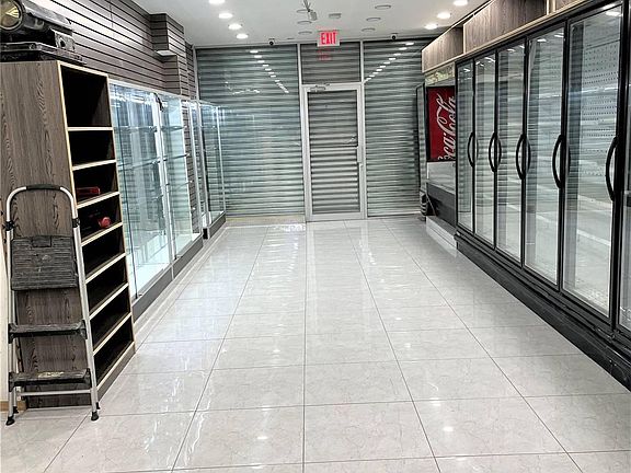 3rd image of 82-17 Northern Blvd #1