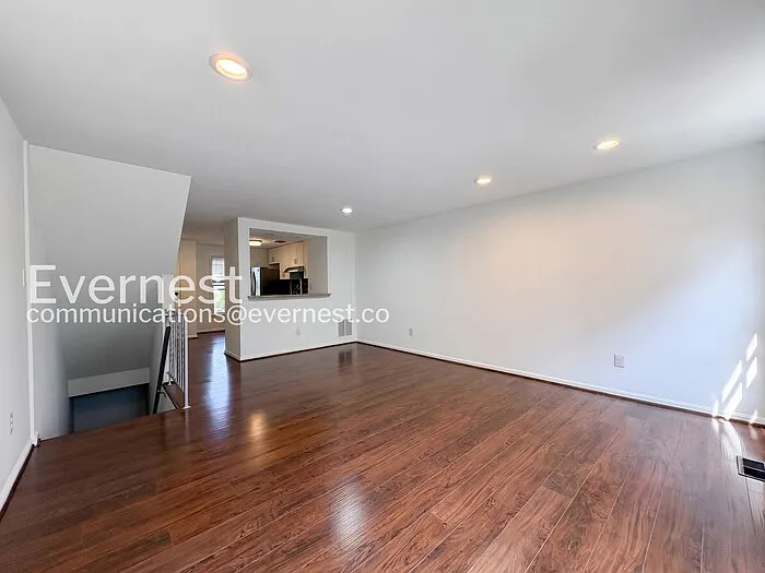 20564 Strath Haven Dr — Photo 7