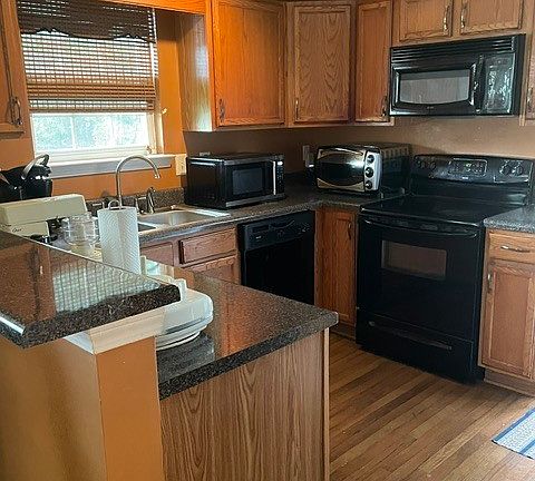 3rd image of 2623 Wellington Walk Pl