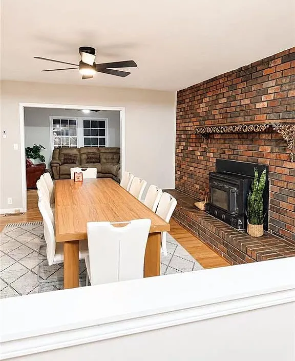6 bed, 2.5 bath, 3242 sqft, $3,500 — Photo 3