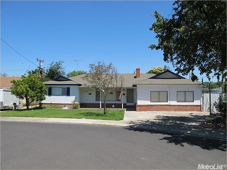 1st image of 328 Flores Ave