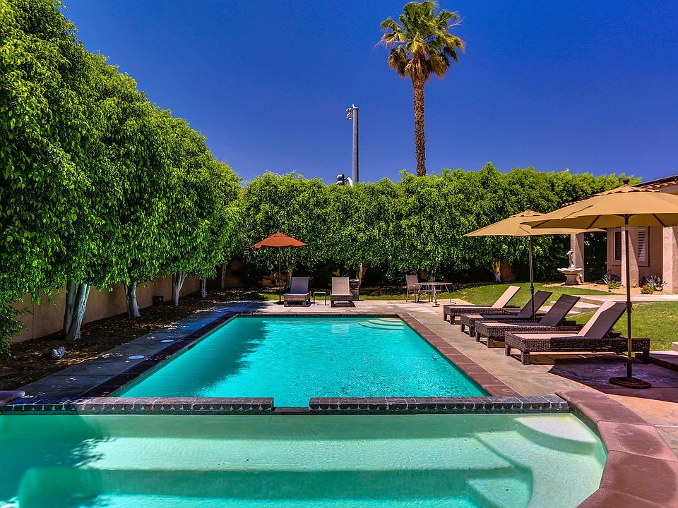 1st image of 78505 Avenida Tujunga