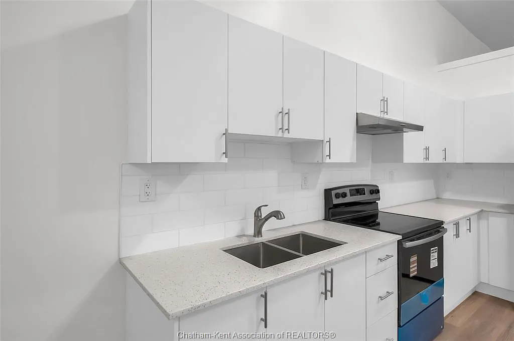 1 bed, $1,350 — Photo 4