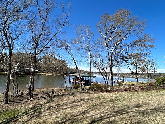 3rd image of 113 Reedy Cove Ln
