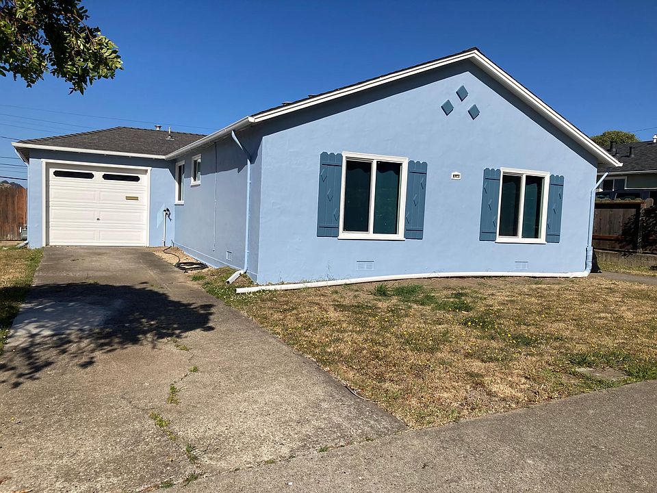 1st image of 124 Lomitas Ave