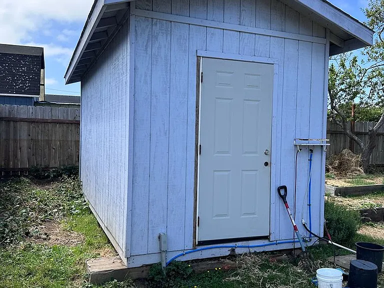 1776 Lime Ave — Photo 31