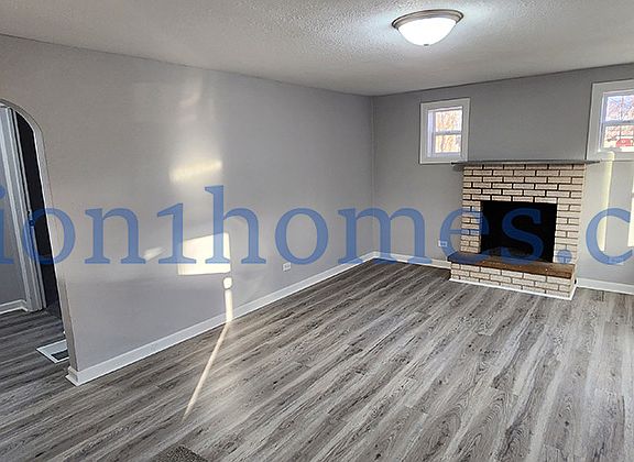 4th image of 1018 Sherman Ave