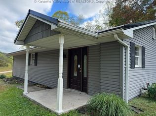 7554 Teays Valley Rd, Scott Depot, WV 25560