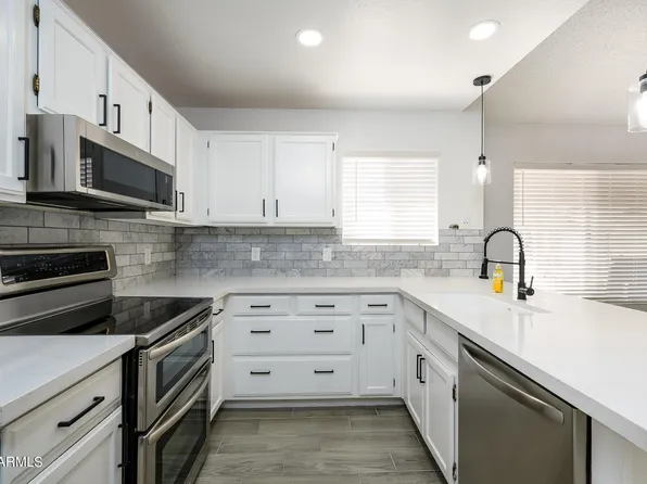 3825 W FOLLEY Street, Chandler, AZ 85226