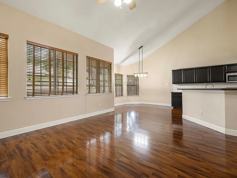 3955 Grayling Ln — Photo 38