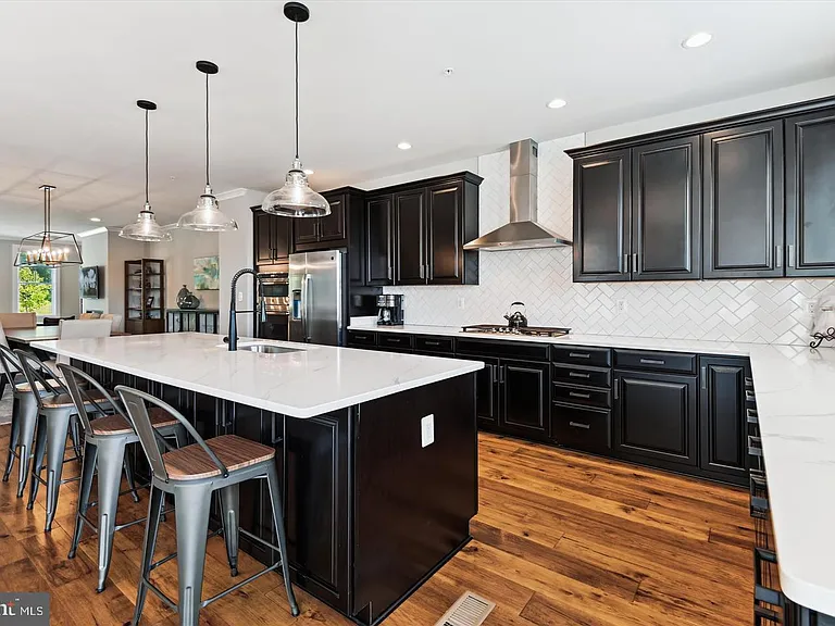 3062 Forum Pl — Photo 9