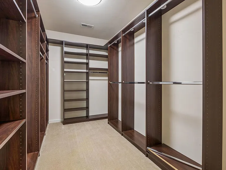 42 Kilverstone Way — Photo 31