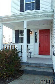 2nd image of 7 Turner Dr
