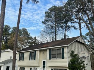 321 Rosehaven Dr, Raleigh, NC 27609