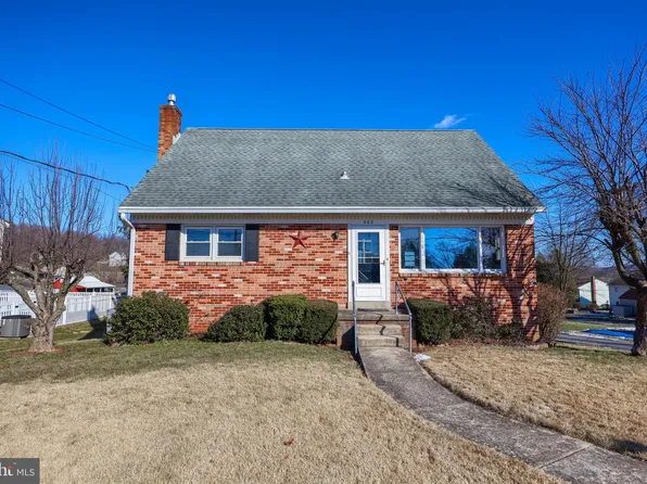 503 Juniper St, Denver, PA 17517