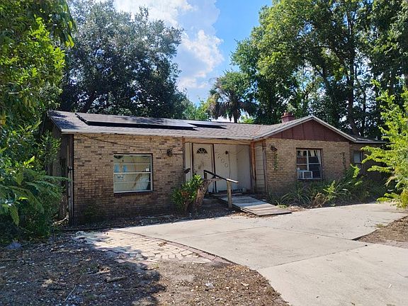 3rd image of 2200 Dolarway St