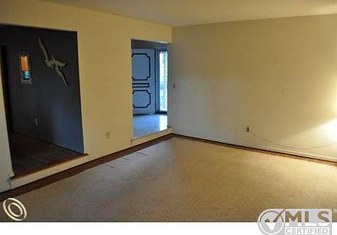 Family Room-.jpg