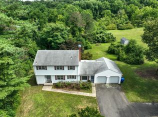 9 Pinnacle Rd, Farmington, CT 06032