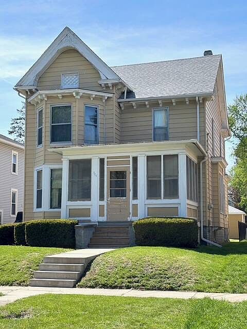 1st image of 306 S A St
