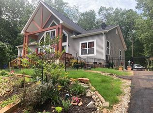 152 Choestoea Rd, Westminster, SC 29693