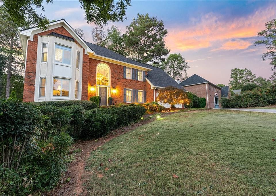 1st image of 2661 Willow Green Dr