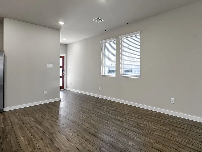 9522 Sugar Berry Dr — Photo 14
