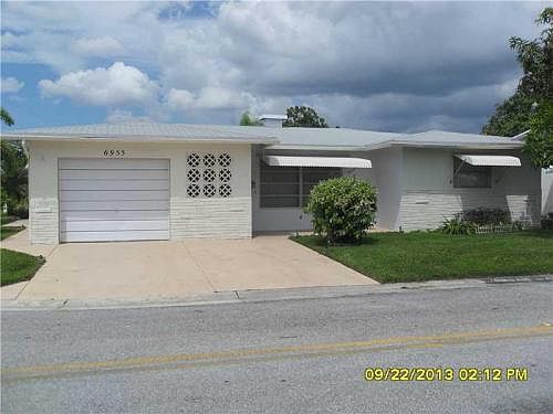 3rd image of 6955 NW 16th Ct