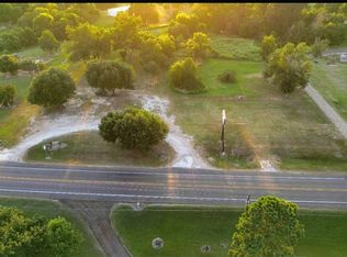 N Commerce St, Bremond, TX 76629