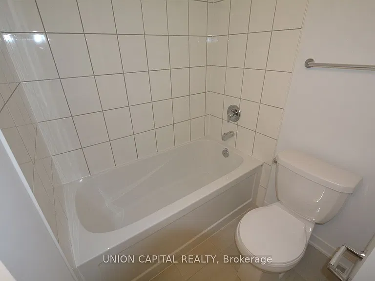 25 Case Ootes Dr — Photo 12