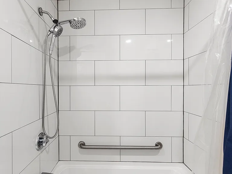 71 Richmond St #4B — Photo 16
