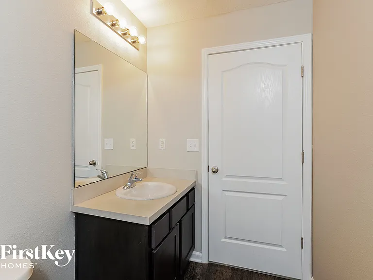 10056 Sitting Fox Dr — Photo 14