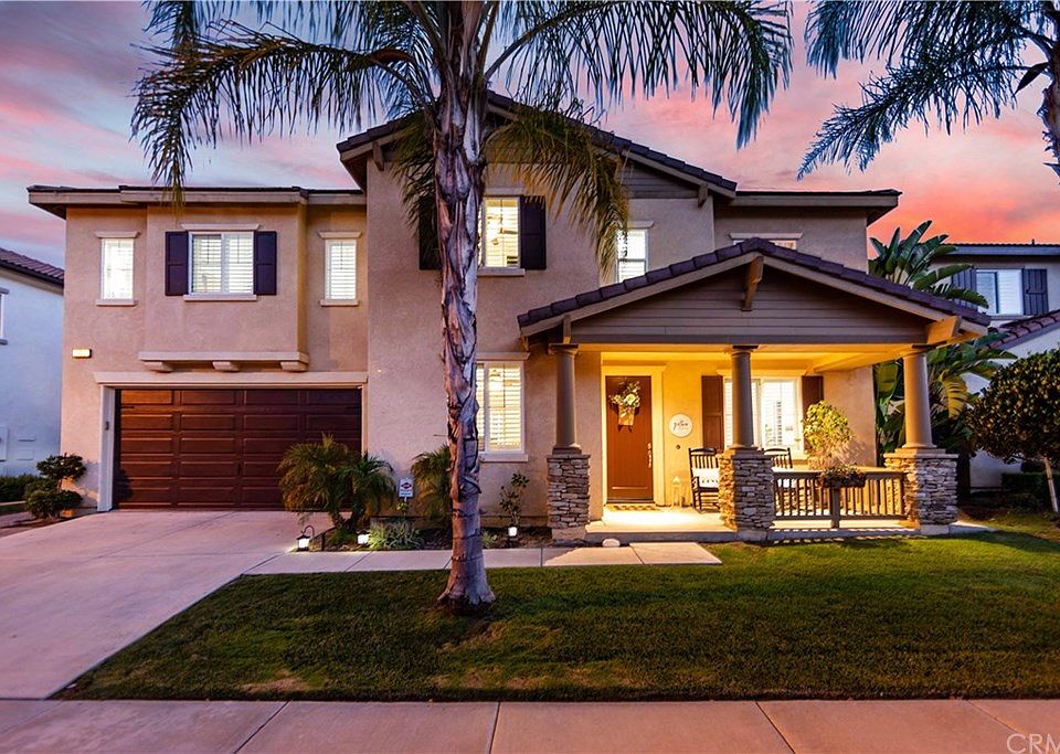 1st image of 27541 Fern Pine Way