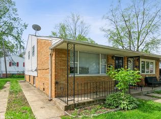 1023 W 116th St, Chicago, IL 60643