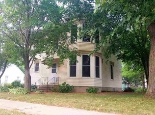 403 S Main St, Tripoli, IA 50676