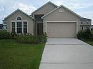 1949 Thorngate Ln, Mascotte, FL 34753