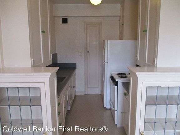 4th image of 2 E Birch St APT 311