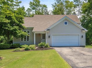 9832 Johnnycake Ridge Rd, Concord Township, OH 44060