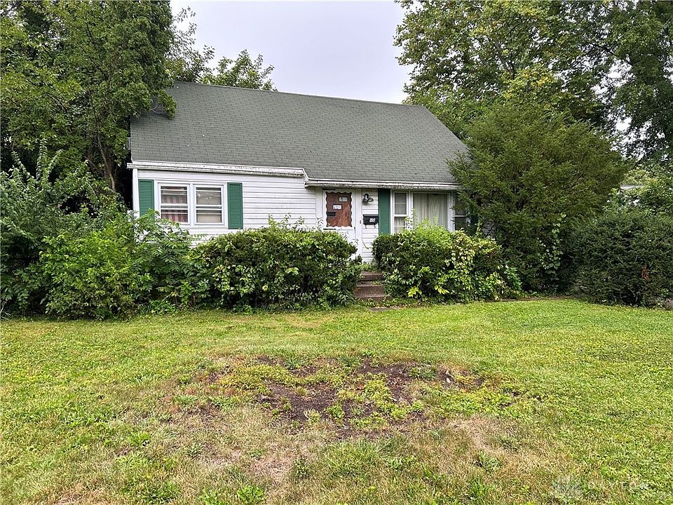 1st image of 124 Larry Ave