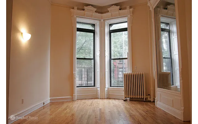 Rented by Douglas Elliman | media 14