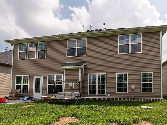 3rd image of 1159 Looking Glass Ln