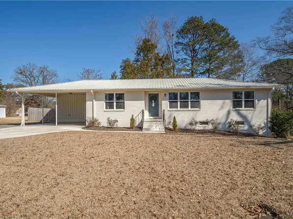 2709 Main Ave, Northport, AL 35476