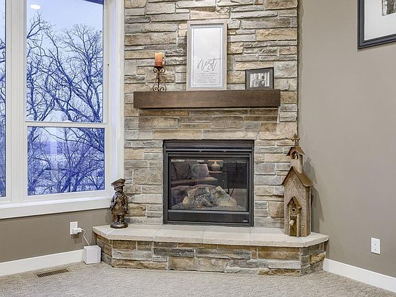 5th image of 8680 Raven Dr