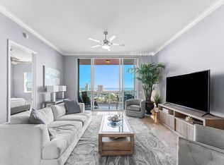 2640 Lake Shore Dr Unit 2215, Riviera Beach, FL 33404