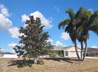 5122 Beecher St, Lehigh Acres, FL 33971